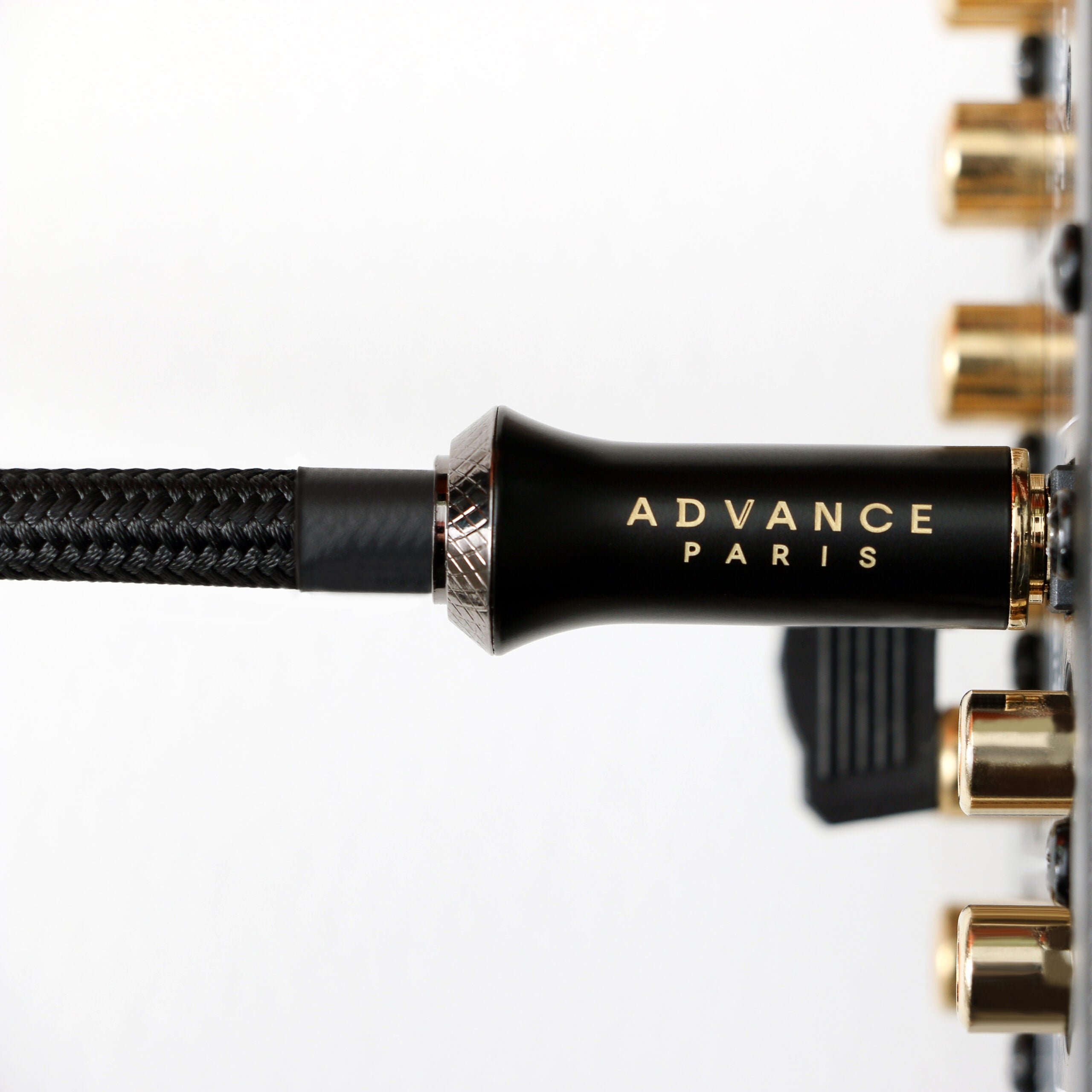 Advance Paris Link Optical