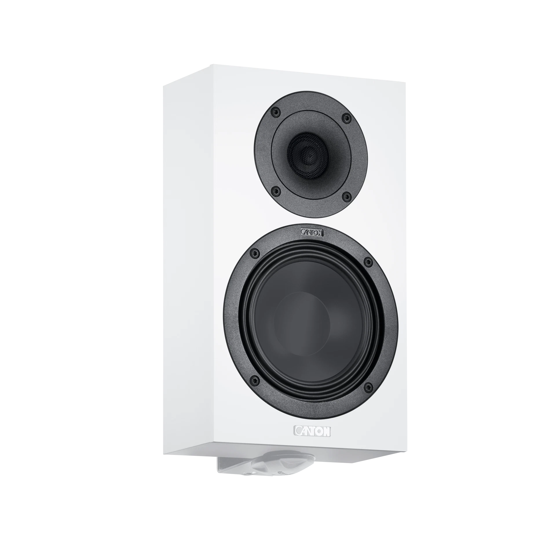 Canton GLE 10 Pro S2 On Wall