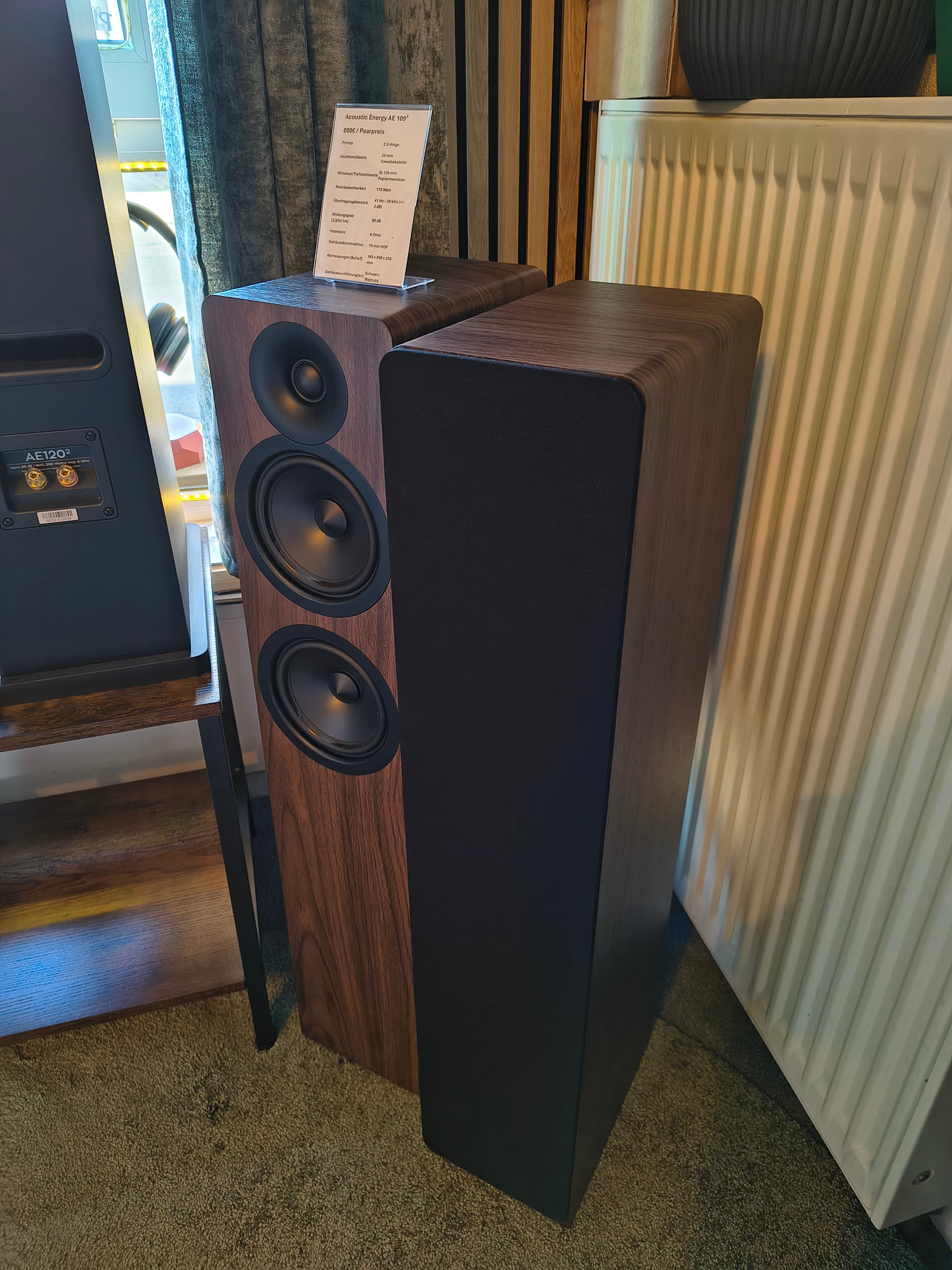 Acoustic Energy AE109² (Paarpreis - Aussteller) Walnuss