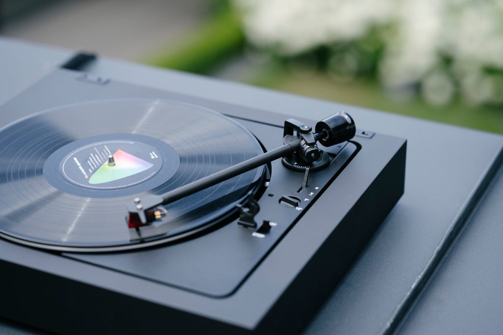Pro-Ject A2 ( Vollautomatischer Plattenspieler )